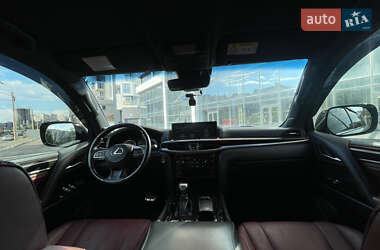 Внедорожник / Кроссовер Lexus LX 2019 в 