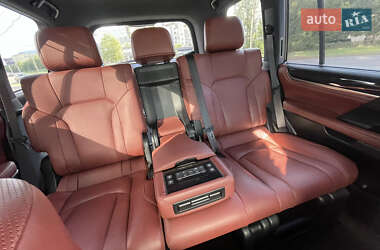 Внедорожник / Кроссовер Lexus LX 2019 в 