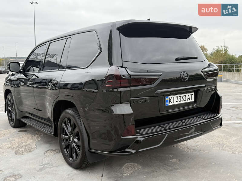Позашляховик / Кросовер Lexus LX 2016 в Києві