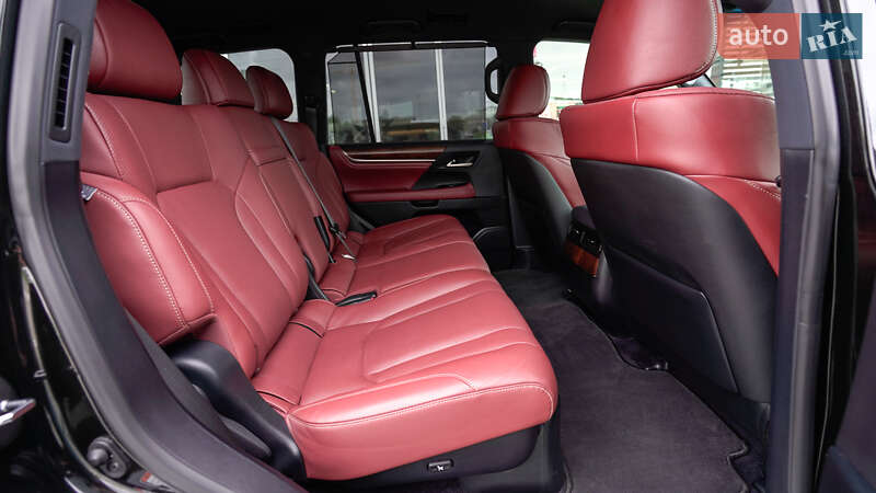 Внедорожник / Кроссовер Lexus LX 2017 в Львове фото 7 Внедорожник / Кроссовер Lexus LX 2017 в Львове