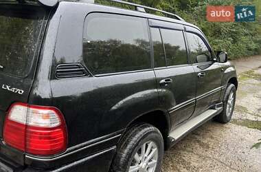 Позашляховик / Кросовер Lexus LX 2004 в 