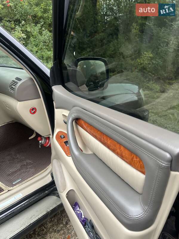 Внедорожник / Кроссовер Lexus LX 2004 в Броварах