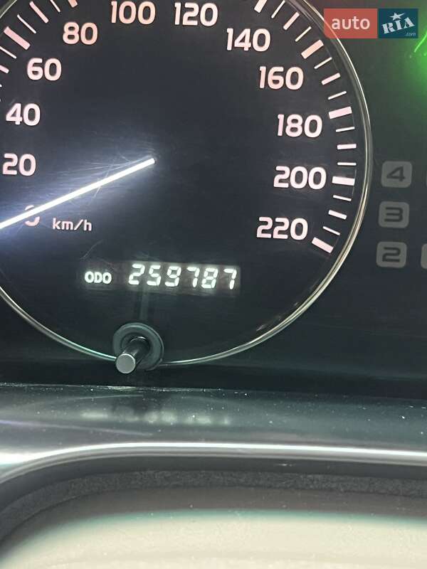 Внедорожник / Кроссовер Lexus LX 2004 в Броварах