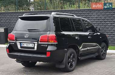 Внедорожник / Кроссовер Lexus LX 2011 в 