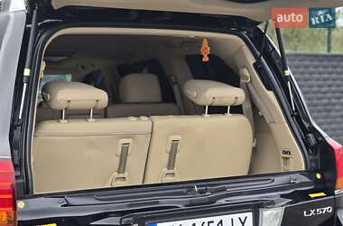 Внедорожник / Кроссовер Lexus LX 2011 в 