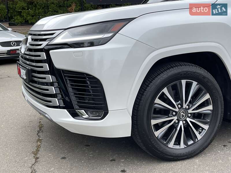 Внедорожник / Кроссовер Lexus LX 2023 в Киеве