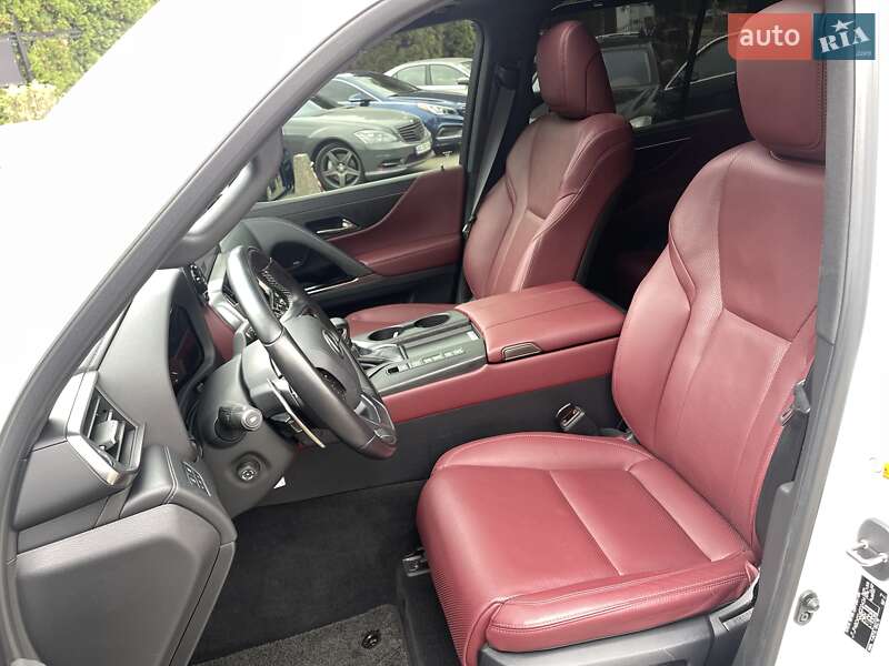Внедорожник / Кроссовер Lexus LX 2023 в Киеве