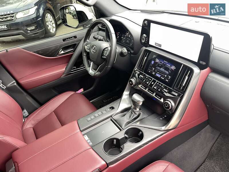 Внедорожник / Кроссовер Lexus LX 2023 в Киеве