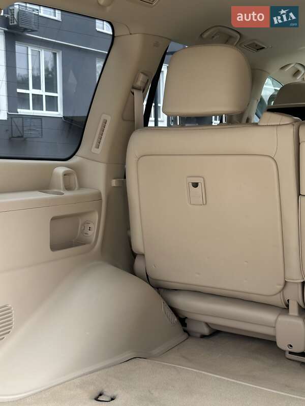 Позашляховик / Кросовер Lexus LX 2015 в Чернігові