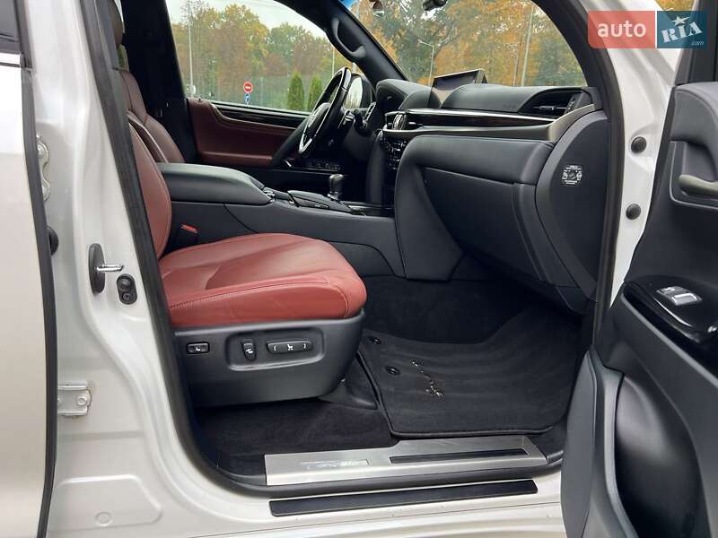 Внедорожник / Кроссовер Lexus LX 2020 в Харькове