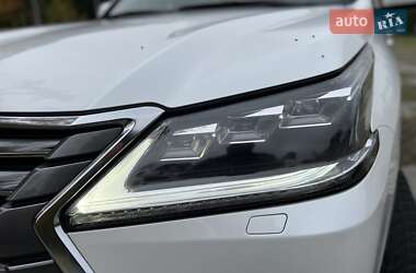 Внедорожник / Кроссовер Lexus LX 2020 в 