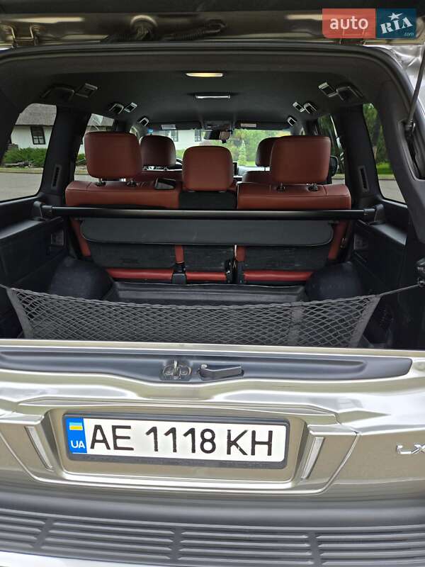 Позашляховик / Кросовер Lexus LX 2018 в Новомосковську