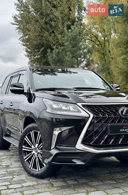 Внедорожник / Кроссовер Lexus LX 2019 в 