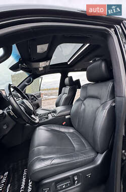 Внедорожник / Кроссовер Lexus LX 2019 в 