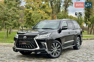 Внедорожник / Кроссовер Lexus LX 2019 в 