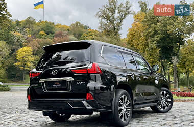 Внедорожник / Кроссовер Lexus LX 2019 в 