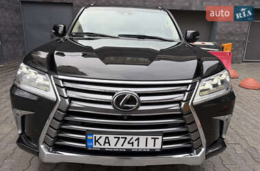 Позашляховик / Кросовер Lexus LX 2021 в 