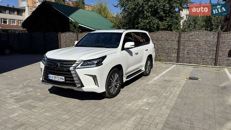 Внедорожник / Кроссовер Lexus LX 2017 в Кременчуге