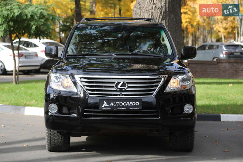 Внедорожник / Кроссовер Lexus LX 2010 в Харькове