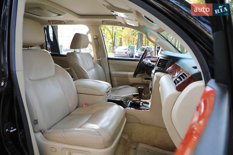 Внедорожник / Кроссовер Lexus LX 2010 в Харькове