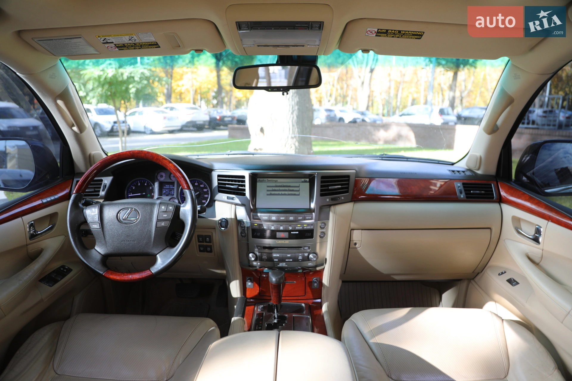 2010 Lexus LX - мініатюра 12