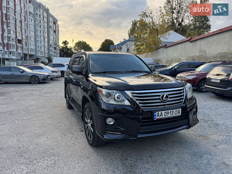 Внедорожник / Кроссовер Lexus LX 2010 в Львове