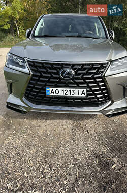 Позашляховик / Кросовер Lexus LX 2016 в  фото 18 Позашляховик / Кросовер Lexus LX 2016 в