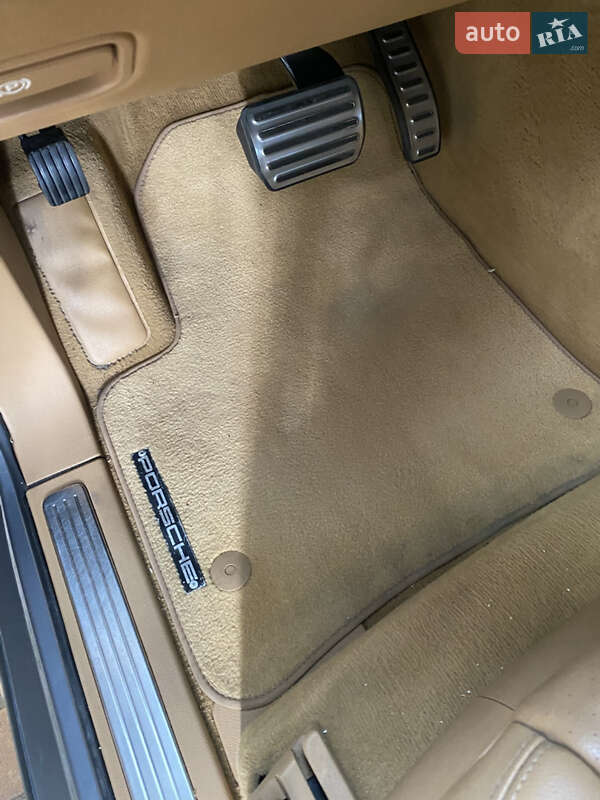 Внедорожник / Кроссовер Lexus LX 2004 в Одессе