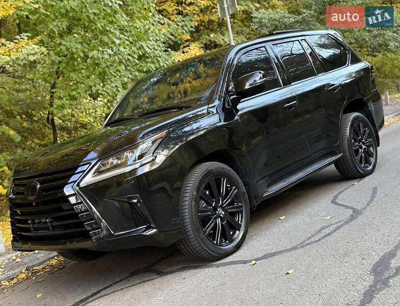 Внедорожник / Кроссовер Lexus LX 2017 в Киеве фото 2 Внедорожник / Кроссовер Lexus LX 2017 в Киеве
