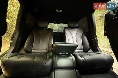 Позашляховик / Кросовер Lexus LX 2017 в 