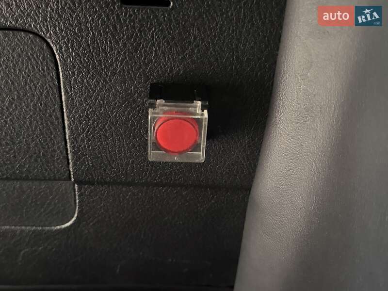 Внедорожник / Кроссовер Lexus LX 2017 в Киеве фото 26 Внедорожник / Кроссовер Lexus LX 2017 в Киеве