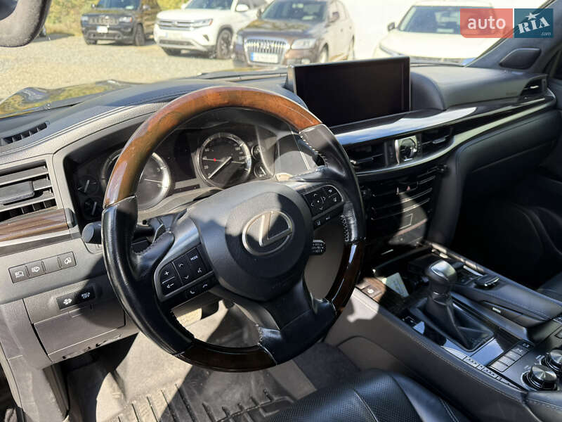 Внедорожник / Кроссовер Lexus LX 2017 в Умани фото 17 Внедорожник / Кроссовер Lexus LX 2017 в Умани