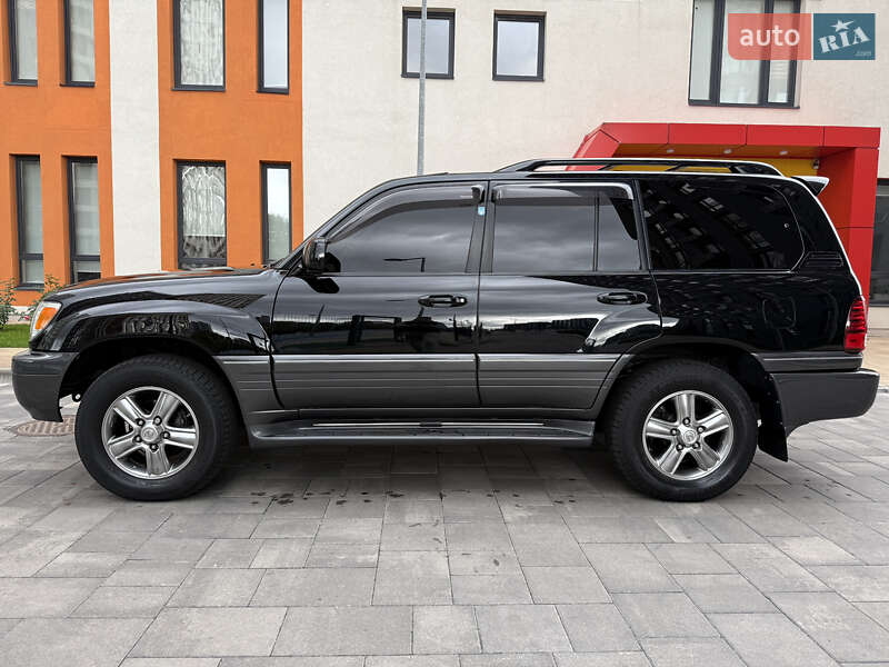 Внедорожник / Кроссовер Lexus LX 2006 в Киеве
