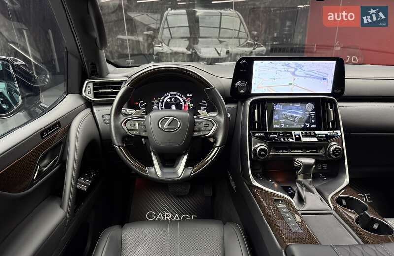 Внедорожник / Кроссовер Lexus LX 2022 в Киеве