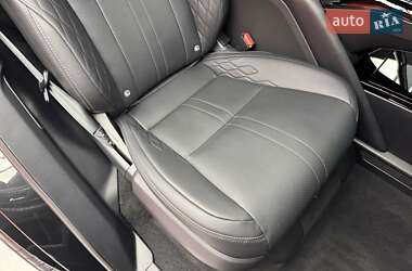 Позашляховик / Кросовер Lexus LX 2022 в 