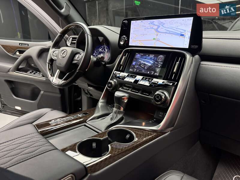 Внедорожник / Кроссовер Lexus LX 2022 в Киеве
