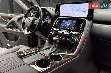 Позашляховик / Кросовер Lexus LX 2022 в 