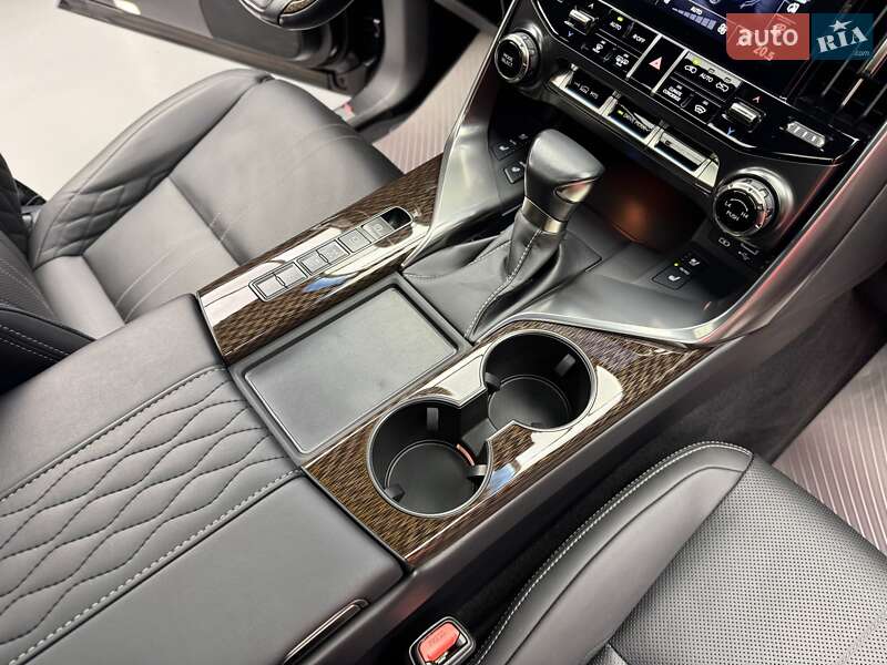 Внедорожник / Кроссовер Lexus LX 2022 в Киеве