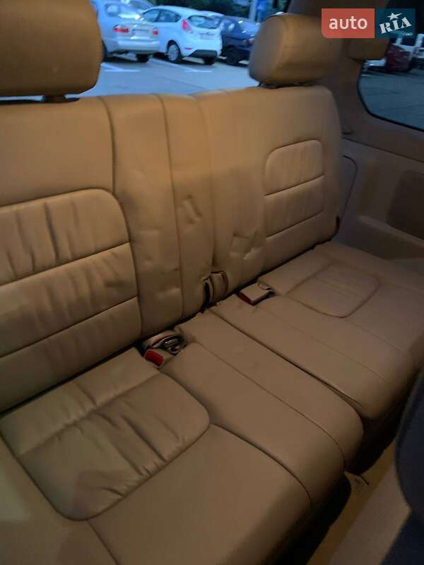 Позашляховик / Кросовер Lexus LX 2005 в Києві