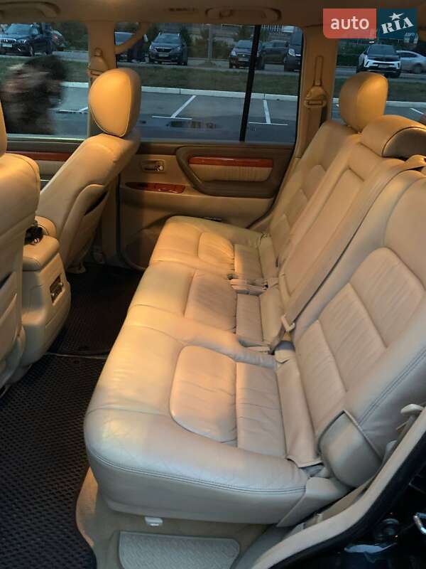 Позашляховик / Кросовер Lexus LX 2005 в Києві