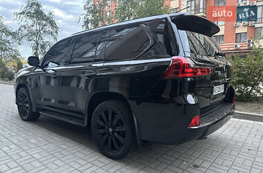 Позашляховик / Кросовер Lexus LX 2018 в 