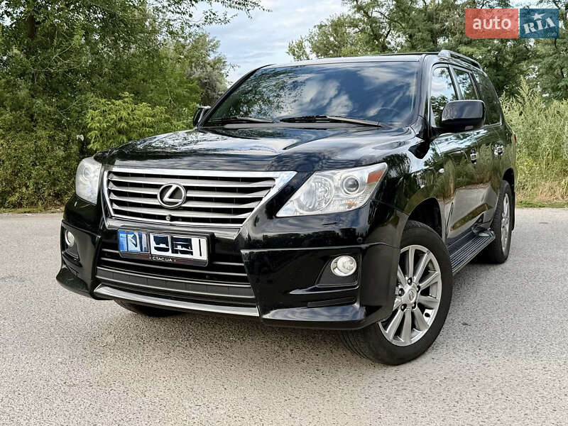 Позашляховик / Кросовер Lexus LX 2010 в Дніпрі