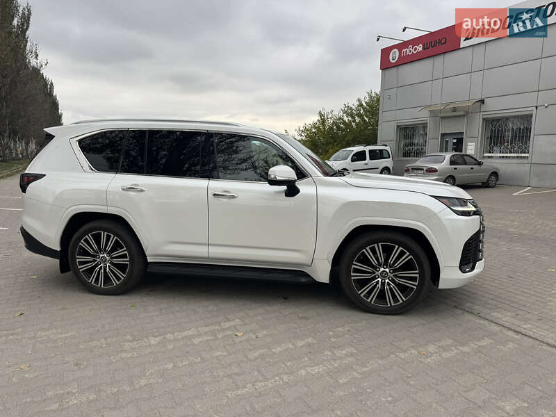 Внедорожник / Кроссовер Lexus LX 2022 в Днепре фото 20 Внедорожник / Кроссовер Lexus LX 2022 в Днепре