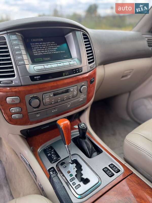 Внедорожник / Кроссовер Lexus LX 2004 в Косове фото 31 Внедорожник / Кроссовер Lexus LX 2004 в Косове