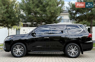 Позашляховик / Кросовер Lexus LX 2016 в  фото 30 Позашляховик / Кросовер Lexus LX 2016 в