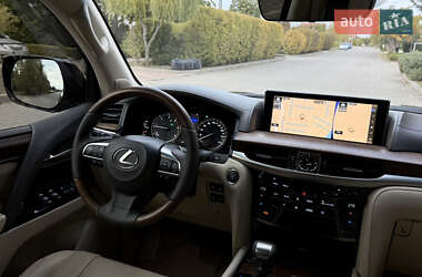 Позашляховик / Кросовер Lexus LX 2016 в  фото 107 Позашляховик / Кросовер Lexus LX 2016 в