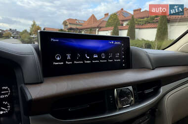 Позашляховик / Кросовер Lexus LX 2016 в  фото 140 Позашляховик / Кросовер Lexus LX 2016 в