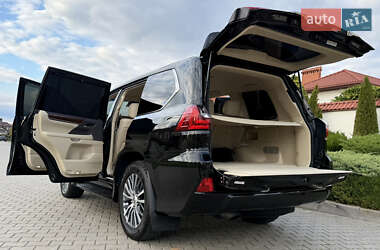 Позашляховик / Кросовер Lexus LX 2016 в  фото 149 Позашляховик / Кросовер Lexus LX 2016 в