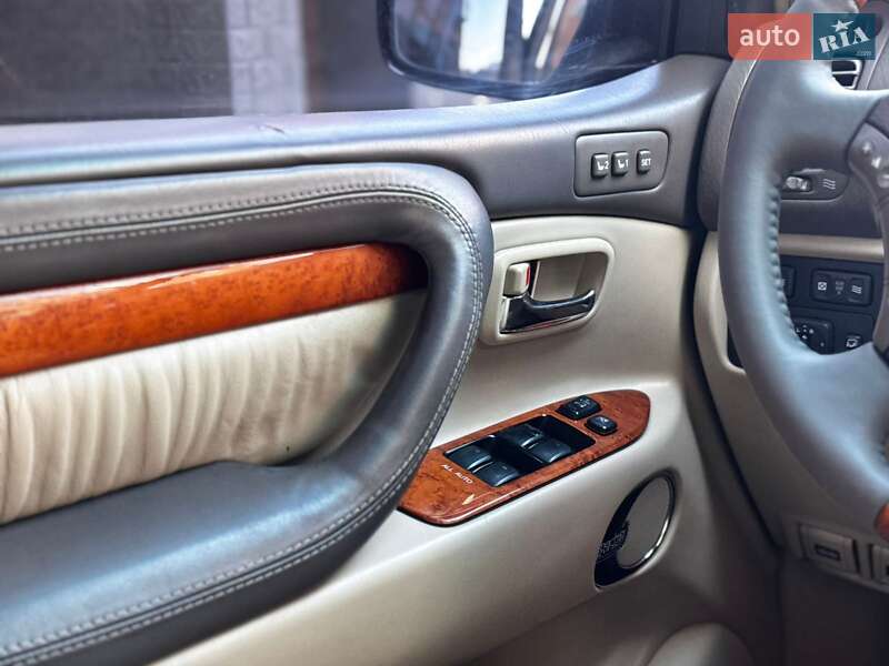 Позашляховик / Кросовер Lexus LX 2005 в Івано-Франківську фото 106 Позашляховик / Кросовер Lexus LX 2005 в Івано-Франківську
