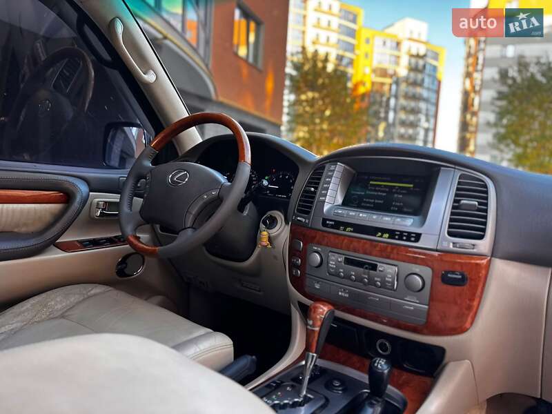 Позашляховик / Кросовер Lexus LX 2005 в Івано-Франківську фото 111 Позашляховик / Кросовер Lexus LX 2005 в Івано-Франківську